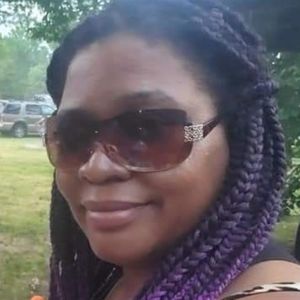 Meet your Posher, Posh